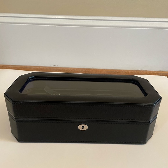 Wolf Watch Case 5 Watch Storage with key - Picture 5 of 7